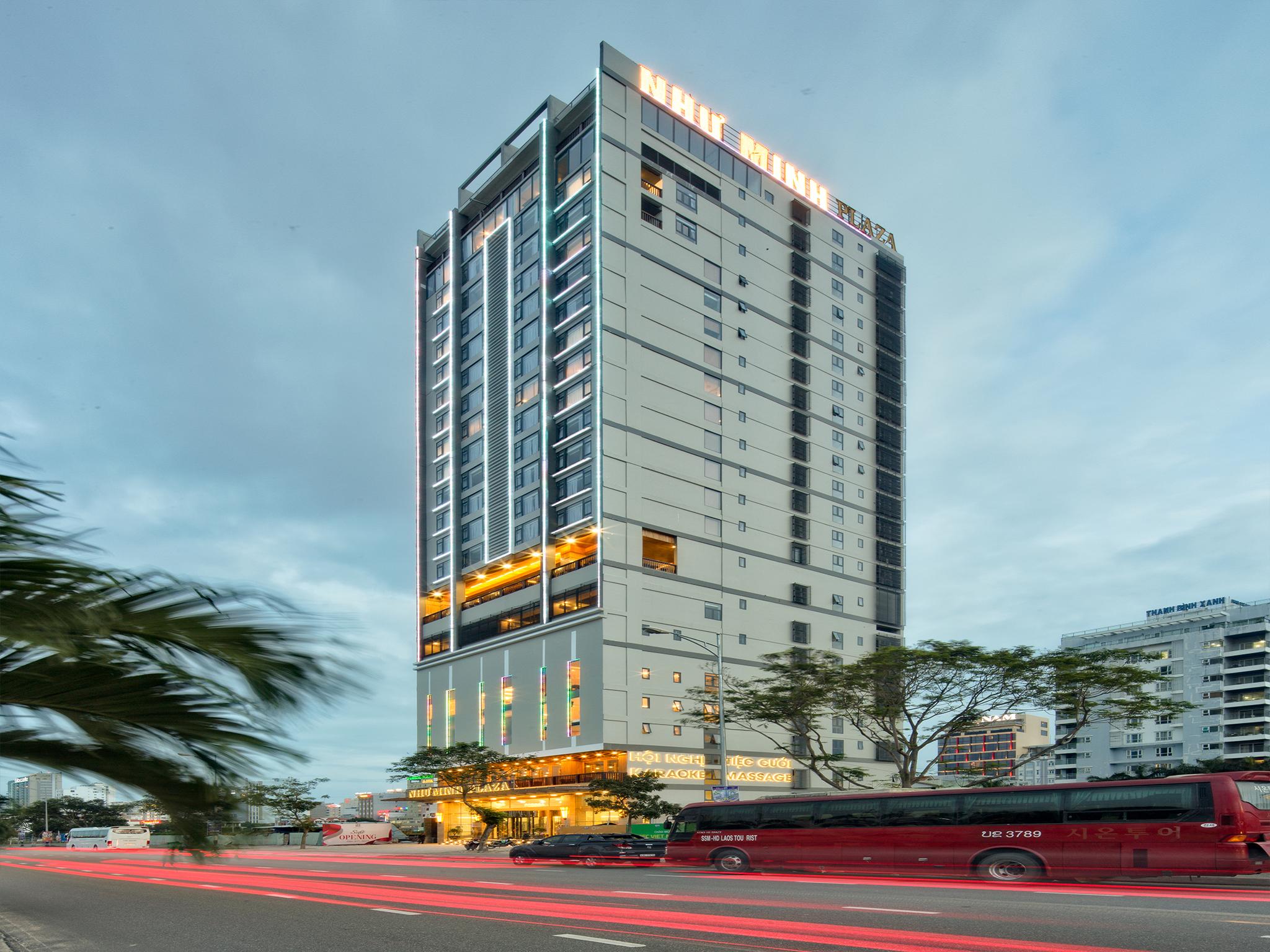 Nhu Minh Plaza Danang Hotel Exterior photo